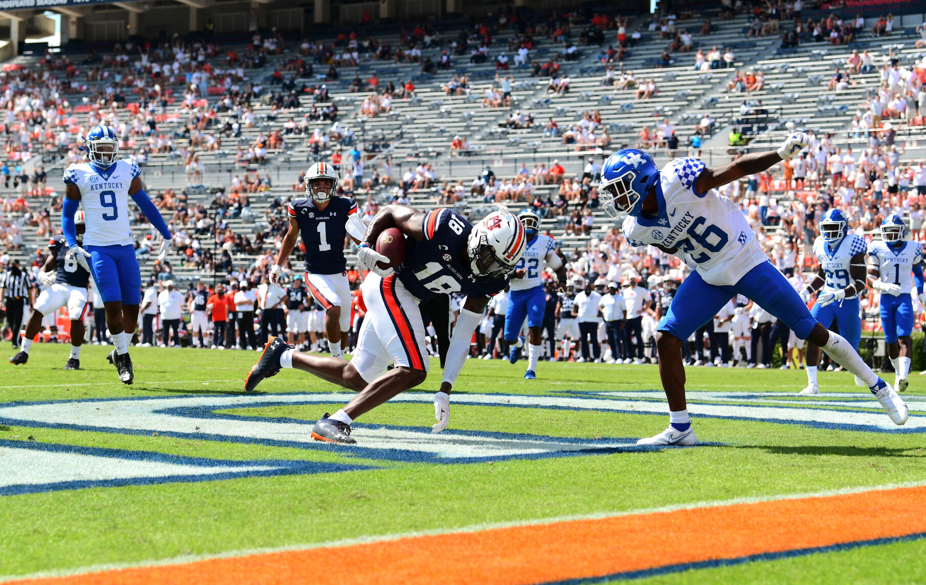 Football: Auburn vs Kentucky
